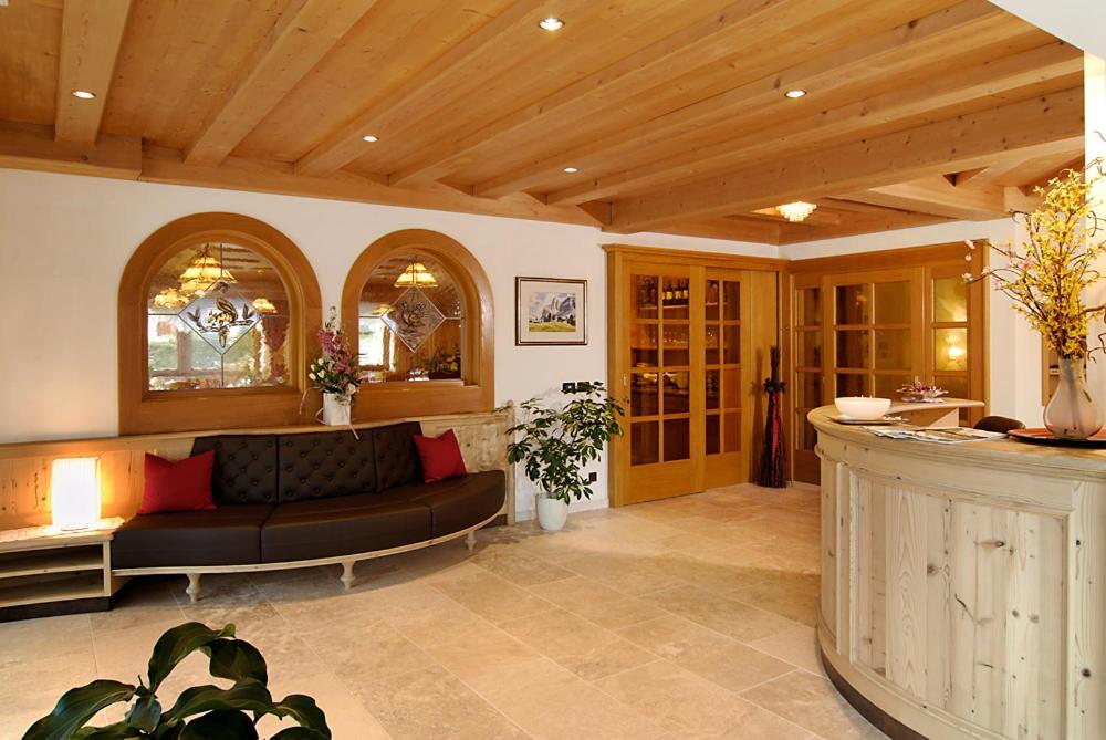 Hotel Talblick Ortisei Zewnętrze zdjęcie
