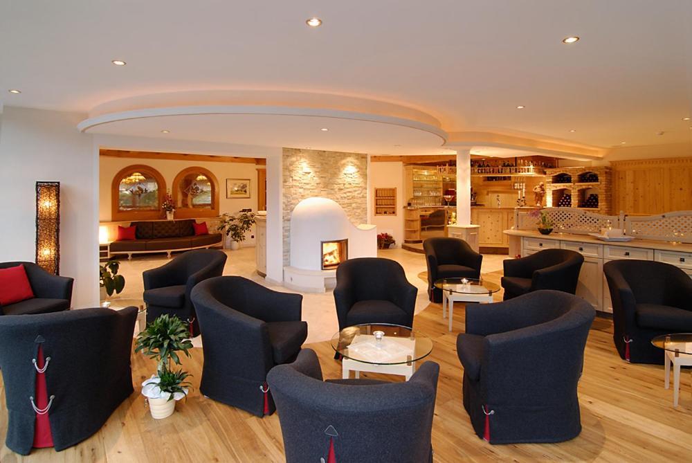 Hotel Talblick Ortisei Zewnętrze zdjęcie