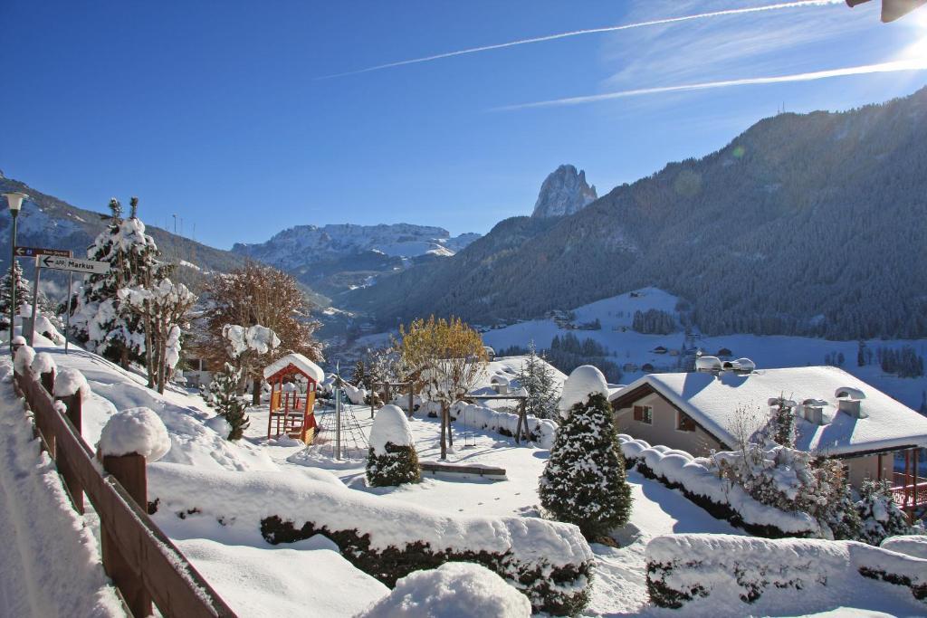 Hotel Talblick Ortisei Zewnętrze zdjęcie