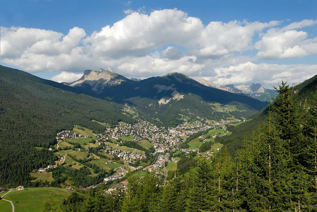 Hotel Talblick Ortisei Zewnętrze zdjęcie